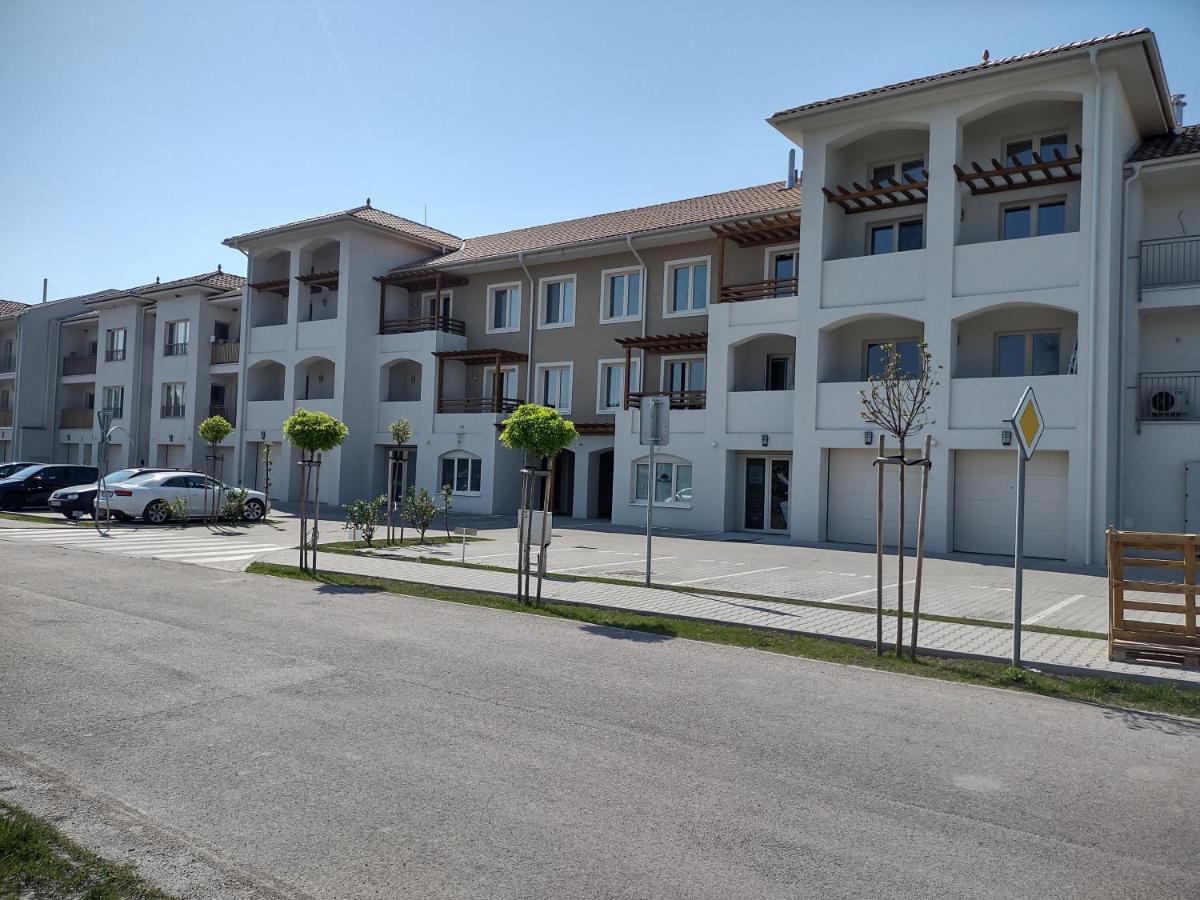 Apartmán Karina Apartman Dunajská Streda Exteriér fotografie